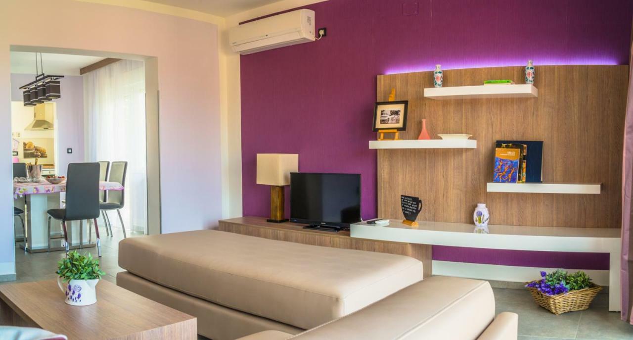 Anikol Apartments 1 Selce Exterior foto